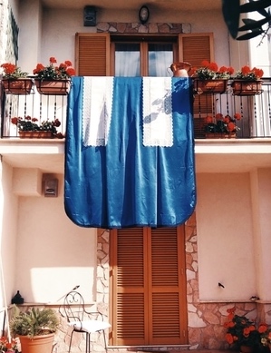 Balcone Addobbato per Infiorata di Poggio Moiano